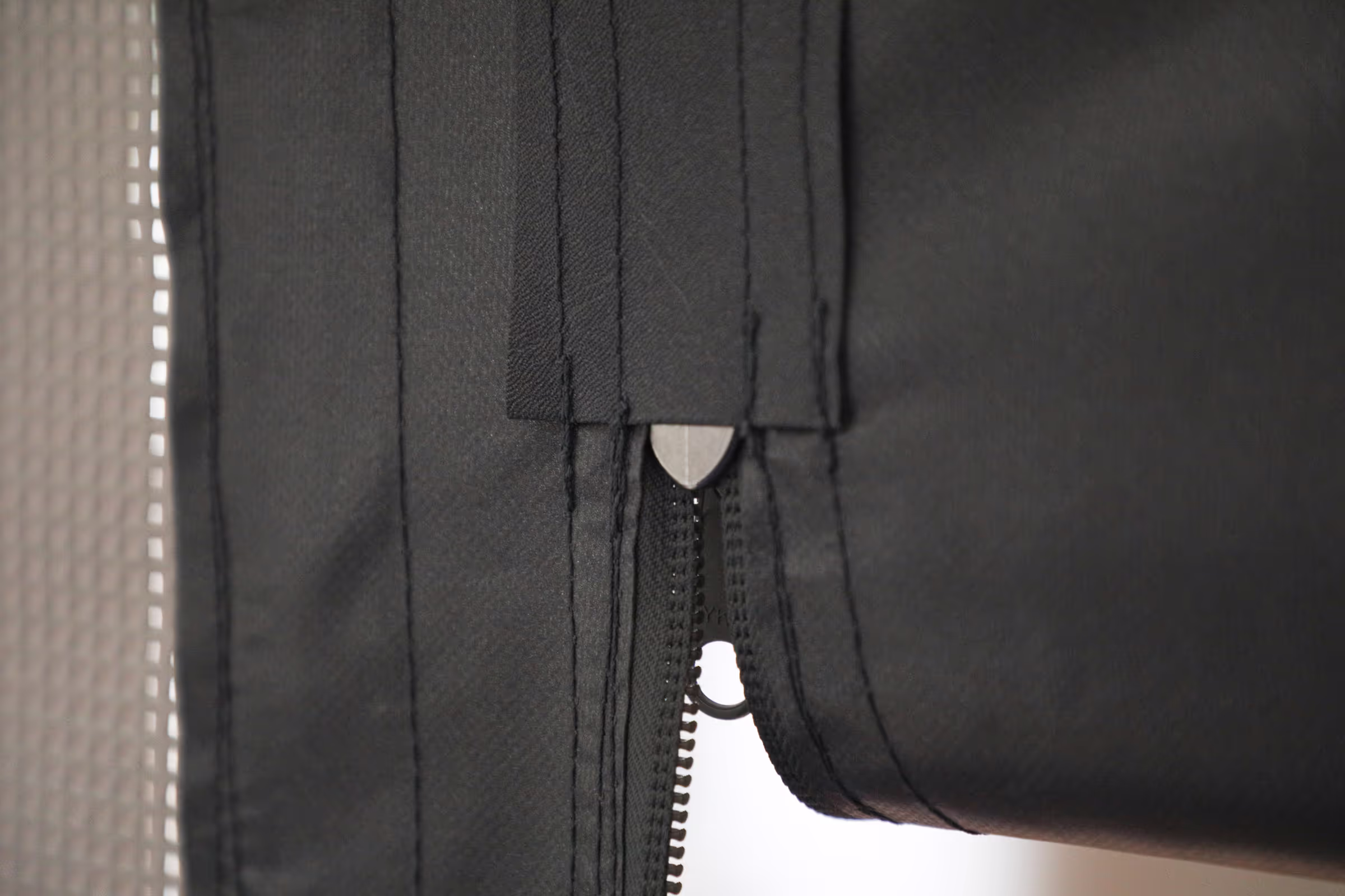 Secure zip well detail